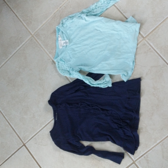 Girls size 6 navy top and sea glass top - Picture 1 of 6